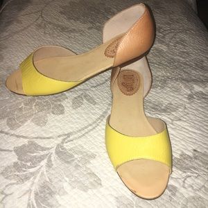 Latigo Mollee Open Toe Flats size 10